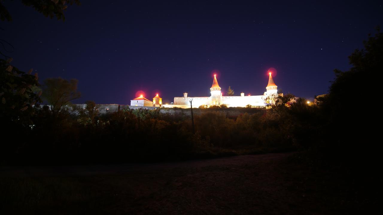 Nazar Stodolya Hotel Kamianets-Podilskyi Exterior photo
